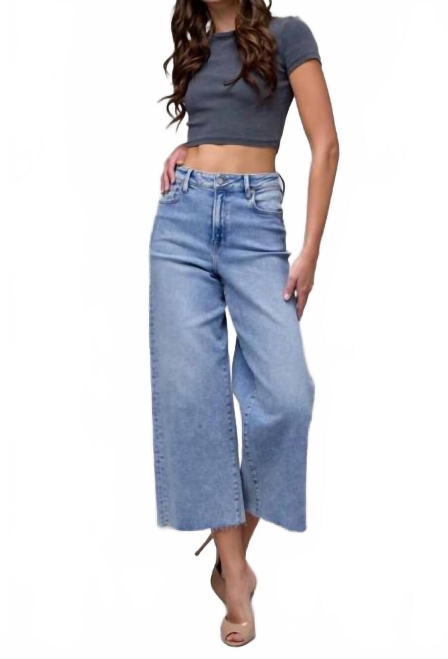 NEW HIDDEN nori wide leg jean in medium light wash